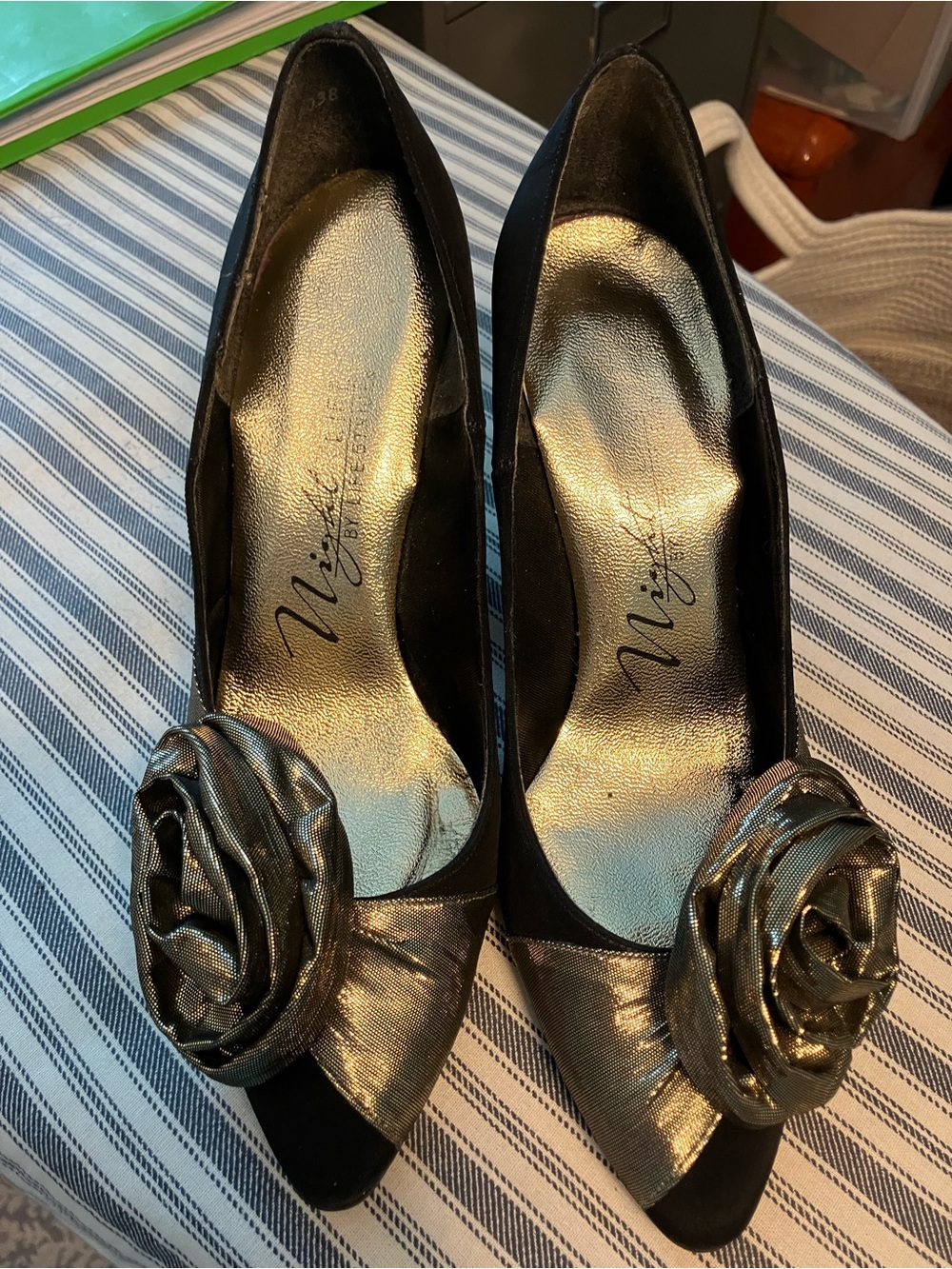Night Metallic-Accented Black Pointed Toe Pumps